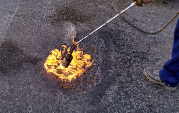 Weaverslake flat roofing repairs